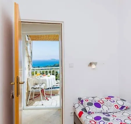 With A Parking Space Mlini, Dubrovnik - 4774 Mlini