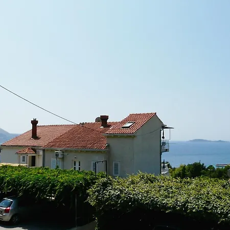 アパート With A Parking Space Mlini, Dubrovnik - 4774 ムリニ